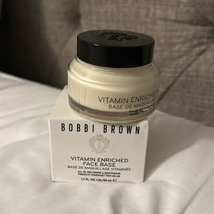 Bobbi Brown vitamin enriched face base